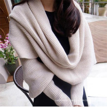 Latest Design Ladies Casual Knitting Poncho for Winter /Autumn